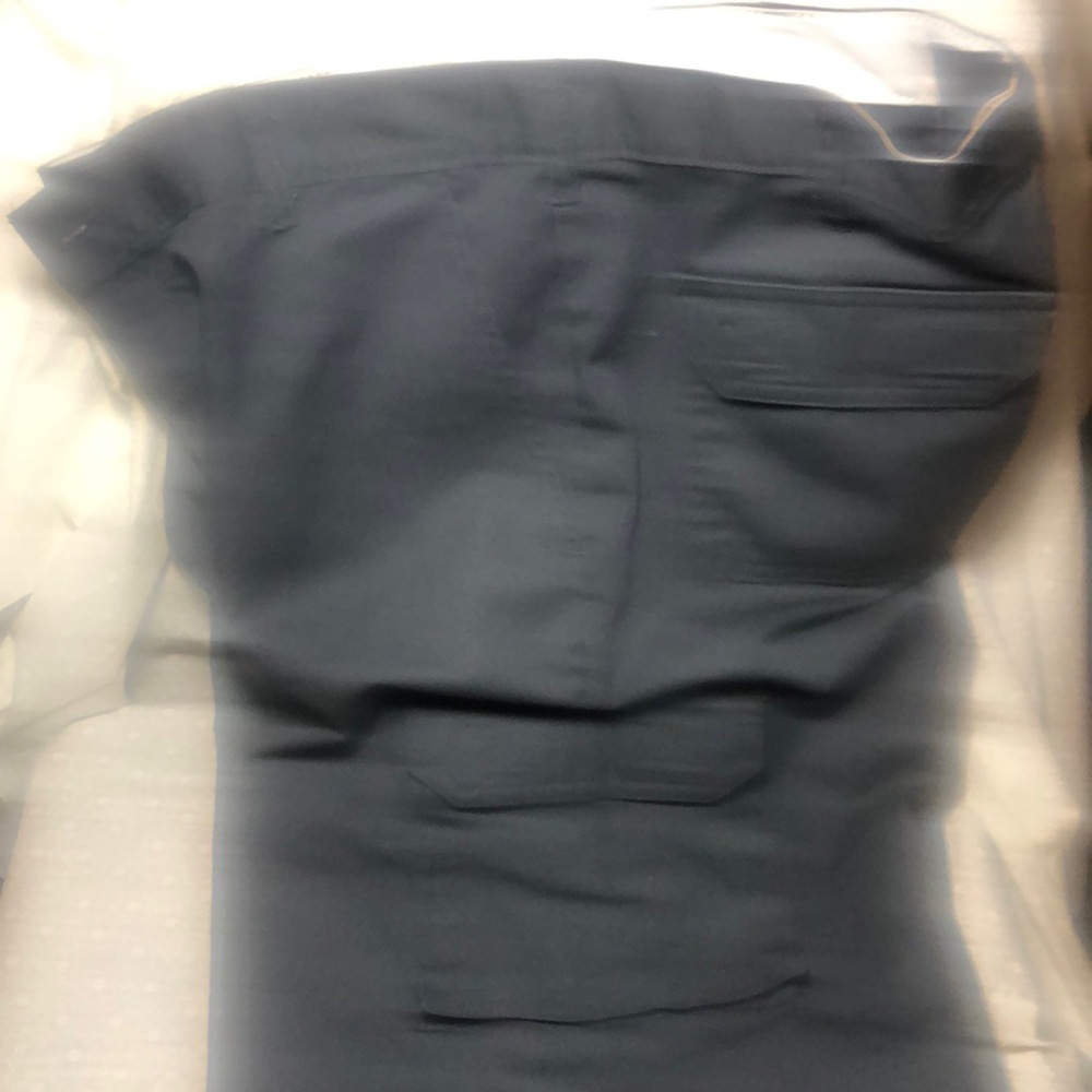 Aramark Men’s Cargo Pants